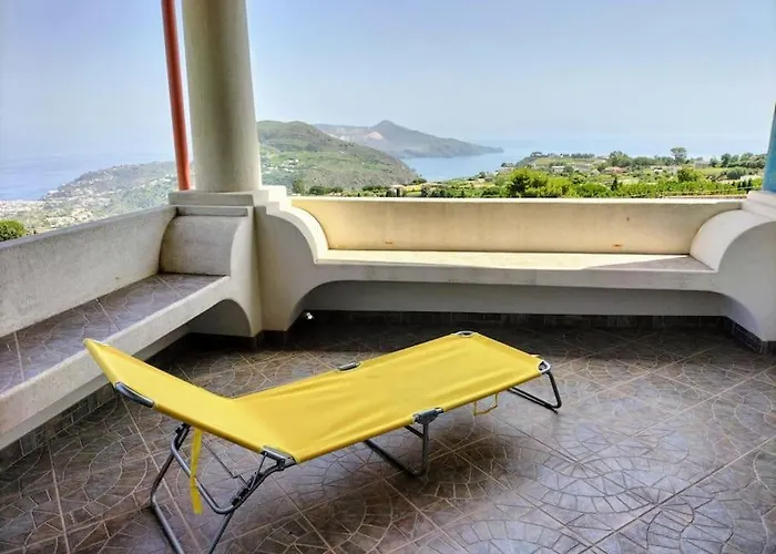 Scirocco Eolie With Sea View! Feriehus Lipari (Isola Lipari)